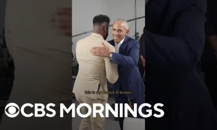 Nate Burleson wears special suit to meet former President Barack Obama #shorts