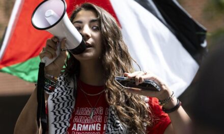 Pro-Palestine VCU students resume campus protests following rule changes