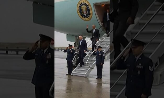 Biden Arrives in New York With Obama for Campaign Fundraiser