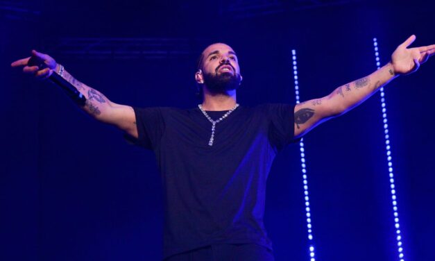 Drake Appears to Be Cutting Off His Famous Friends Like LeBron and Diddy…What’s He Cooking Up?