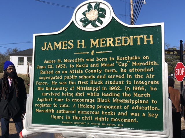 Video/photos: James Meredith civil rights marker unveiled in Kosciusko – BreezyNews.com