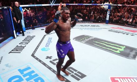 Expert picks, best bets: How Buckley can extend his win streak at UFC Fight Night