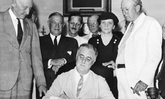 Betrayal of the American Dream: How Democrats lost FDR’s middle class