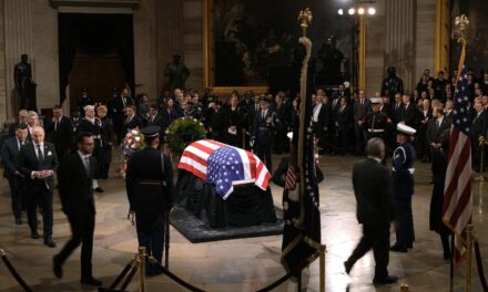 Former US president Carter lies in state after procession