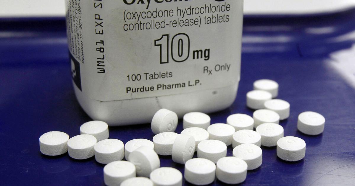 Iowa awards $10M in federal aid for opioid care