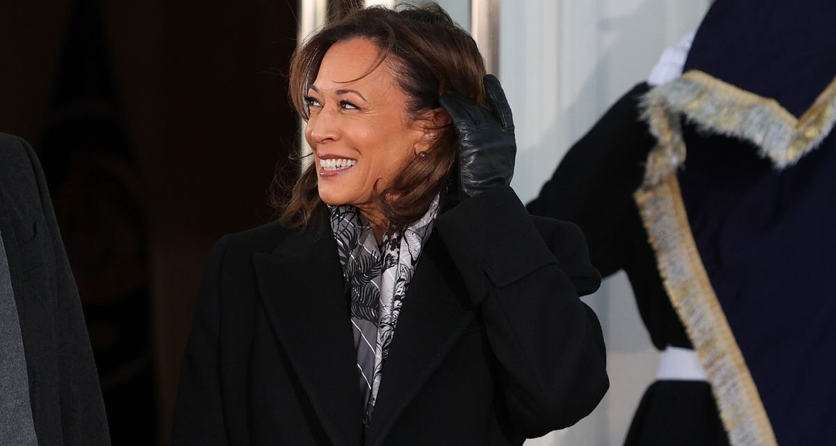 Kamala Harris Wears Head-to-Toe Black for President Trumps’ Second Inauguration