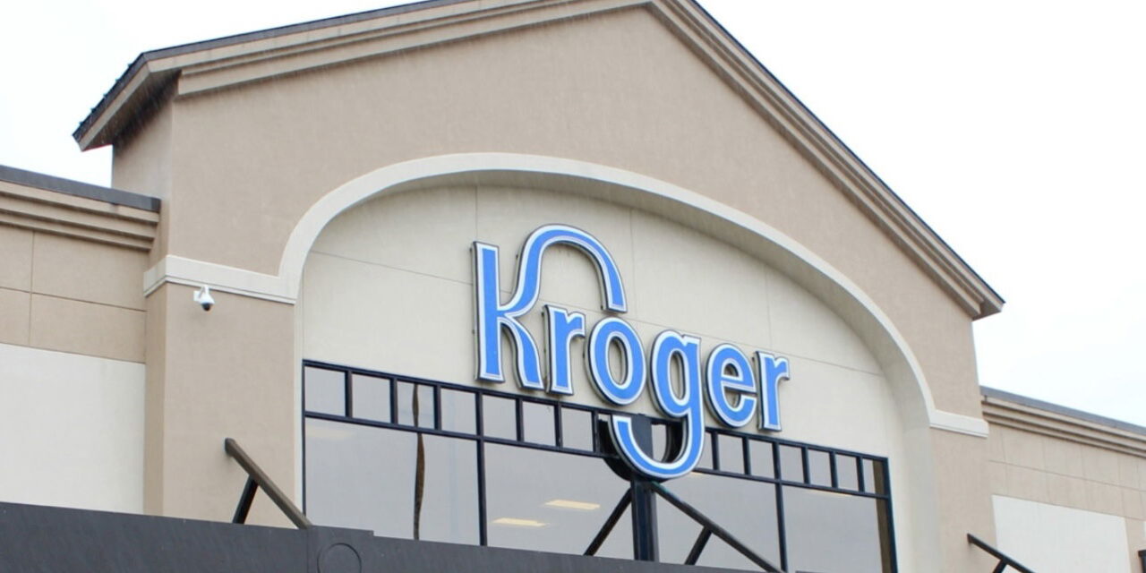 Kroger Apologizes For Staff Issues After Shopper Forced To Bag $400 In Groceries On Floor