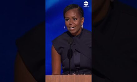 Michelle Obama introduces Barack Obama on DNC night two