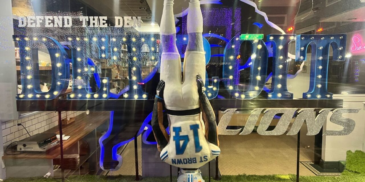 Life-sized cakes to Honolulu blue hair: Detroit goes all-in on Lions’ playoff spirit