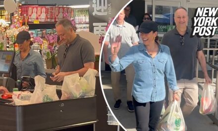 Kamala Harris, Doug Emhoff spotted grocery shopping as ex-VP transitions back to civilian life